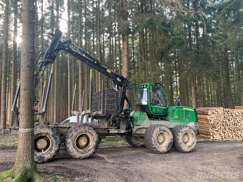 John Deere 1910G Lassbærere