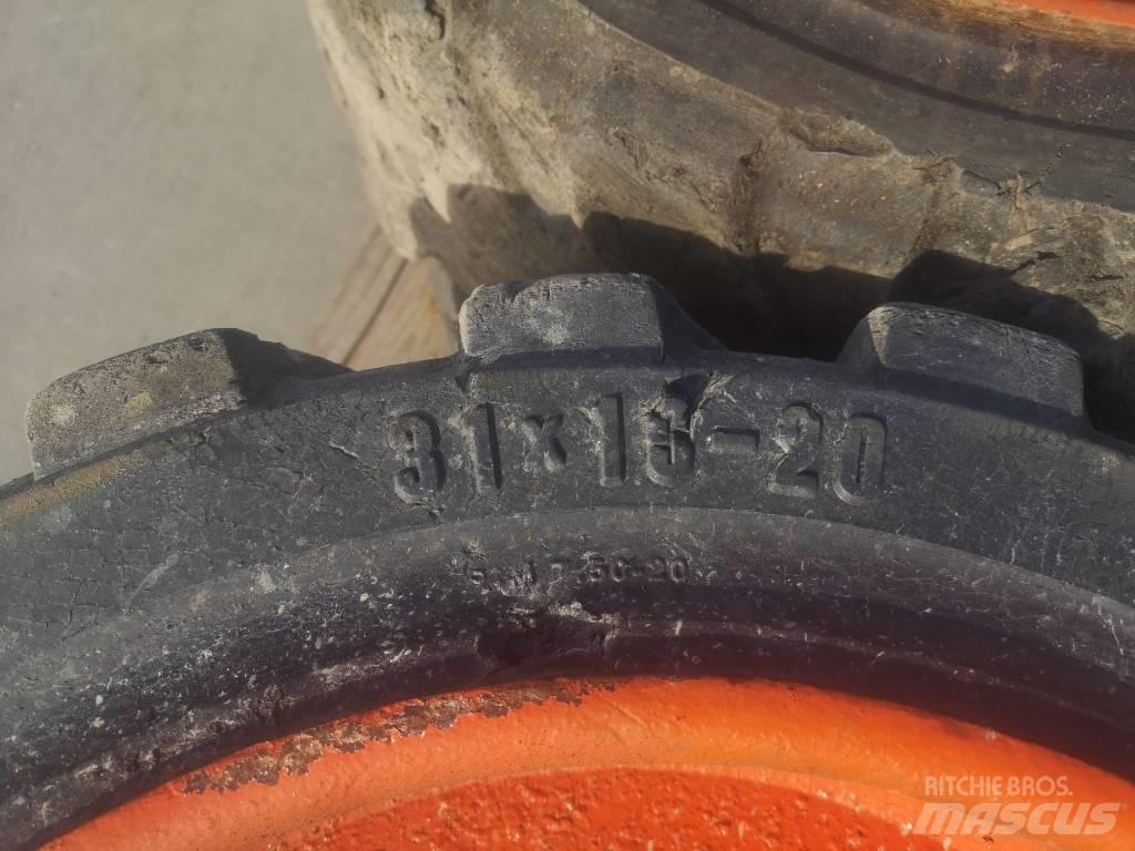 Trelleborg 31x10-20 Dekk, hjul og felger
