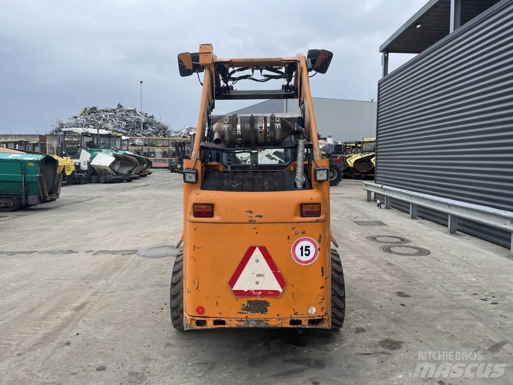 CAT 226B Stammelunner