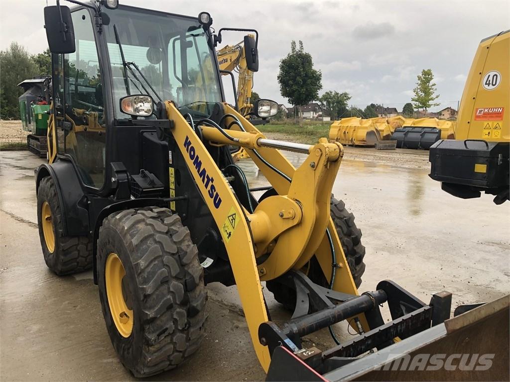 Komatsu WA70M-8 Minilastere