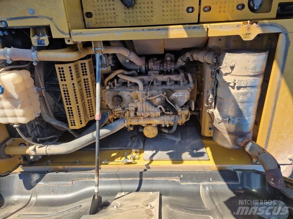 CAT 320 EL Beltegraver