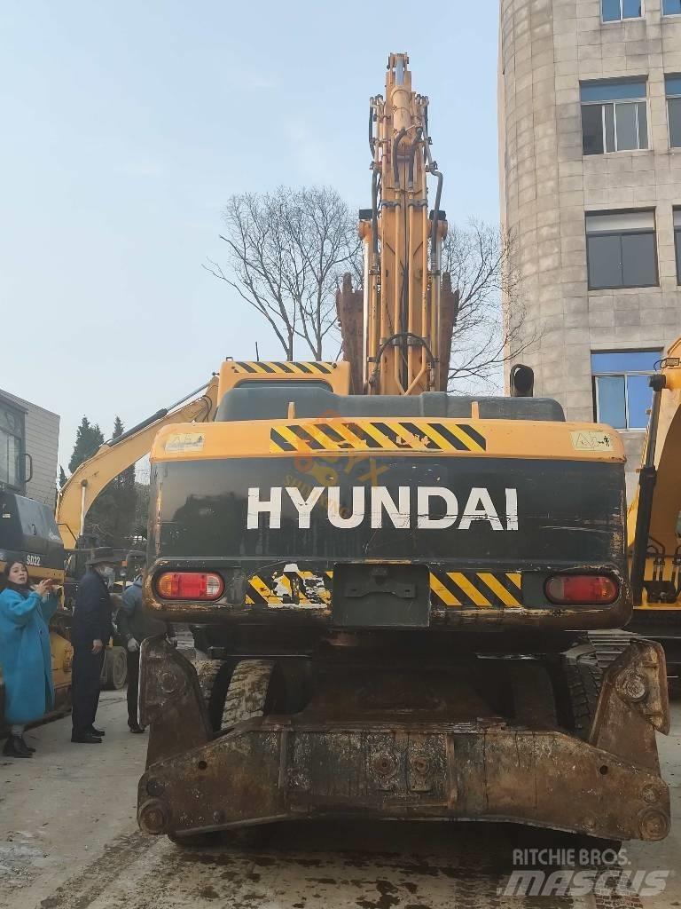 Hyundai 210W-9 Hjulgravere