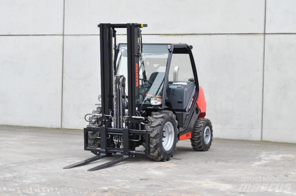 Manitou MC 25-4 Diesel Trucker