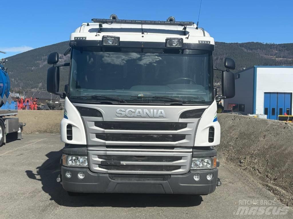 Scania P 400 Slamsugere