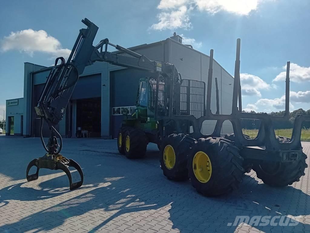 John Deere 1010G Lassbærere