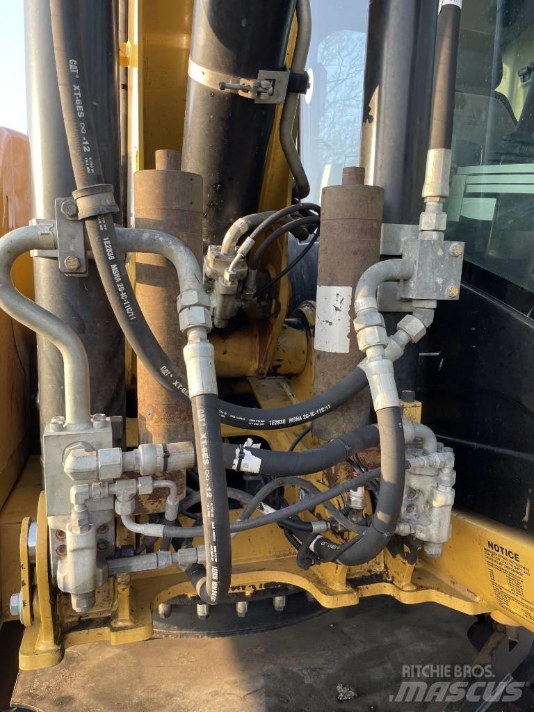 CAT M 313 D Hjulgravere