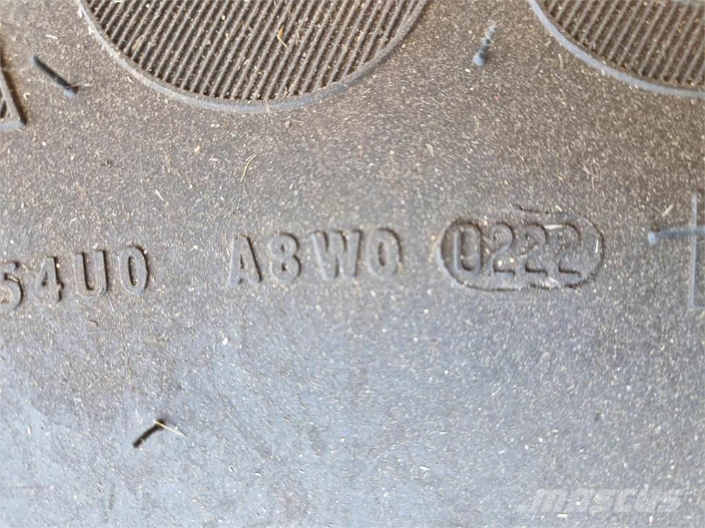 Mitas 460/85R30 Dekk, hjul og felger
