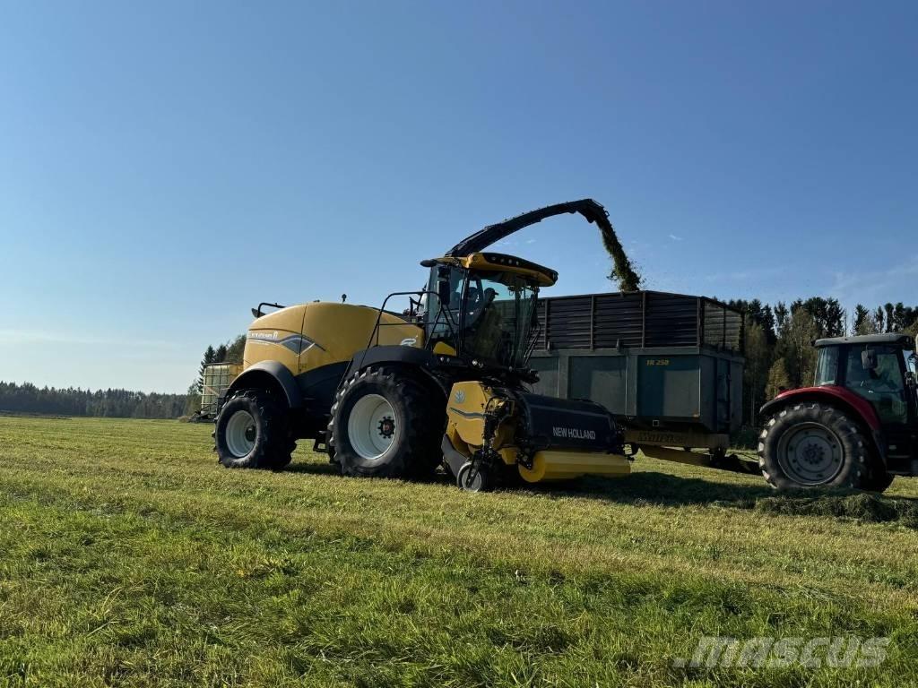 New Holland FR 550 Selvdrevne fôrhøstere