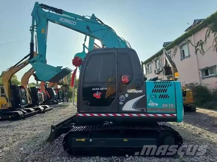 Kobelco SK 75 Beltegraver