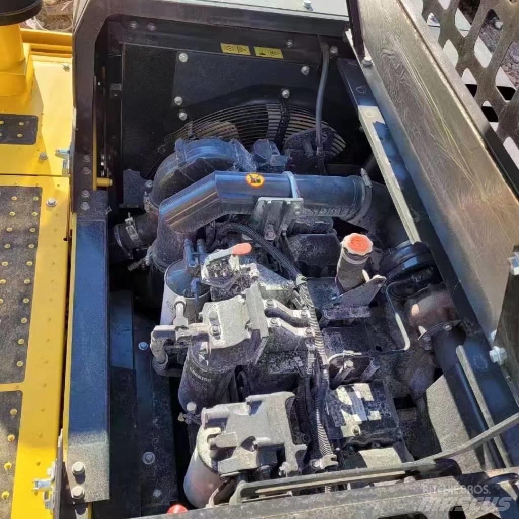 Komatsu PC 450 Beltegraver