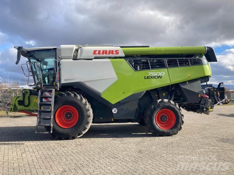 CLAAS LEXION 7500 Skurtreskere