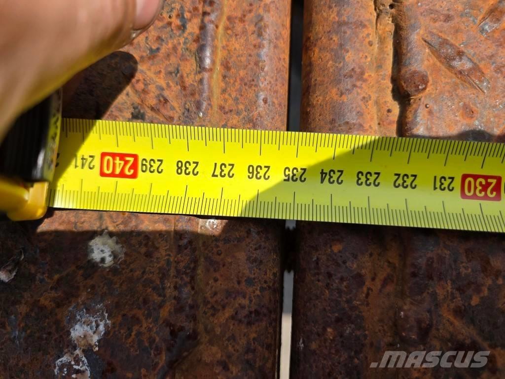  Container 4 m Spesial containere