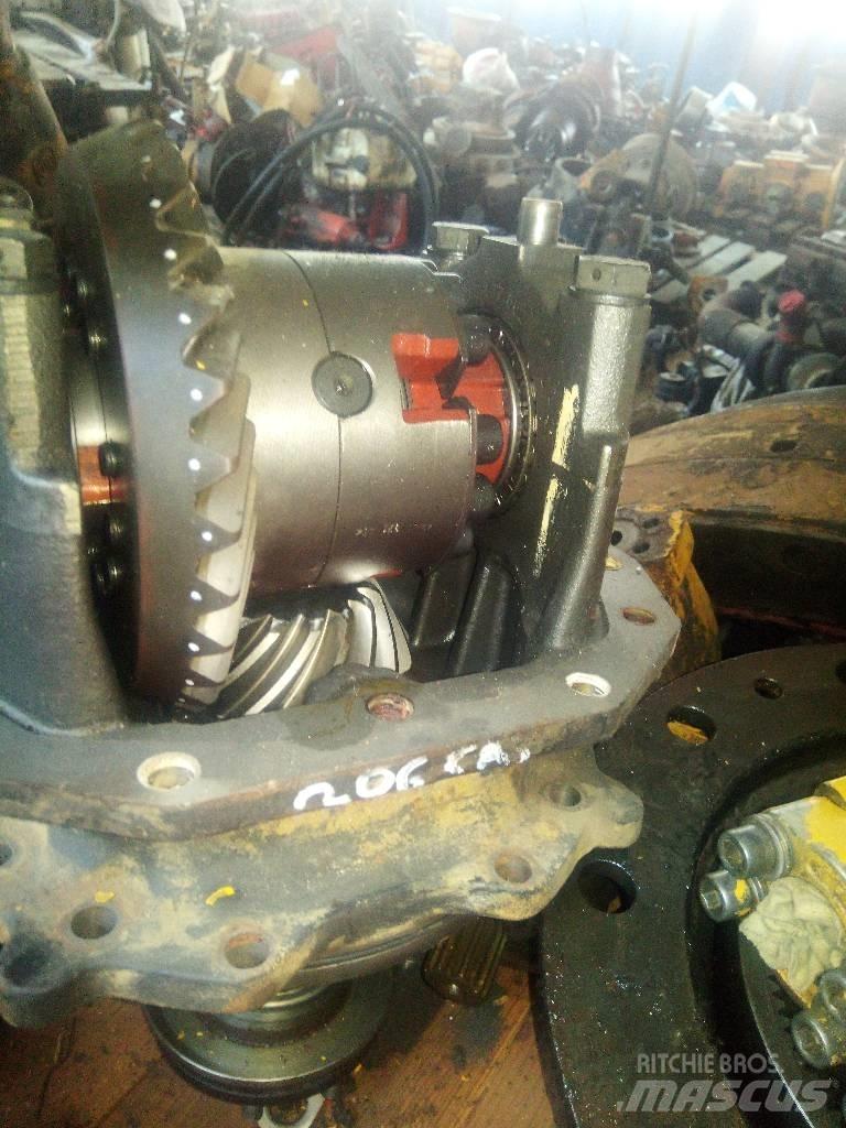 CAT 206 B Aksler