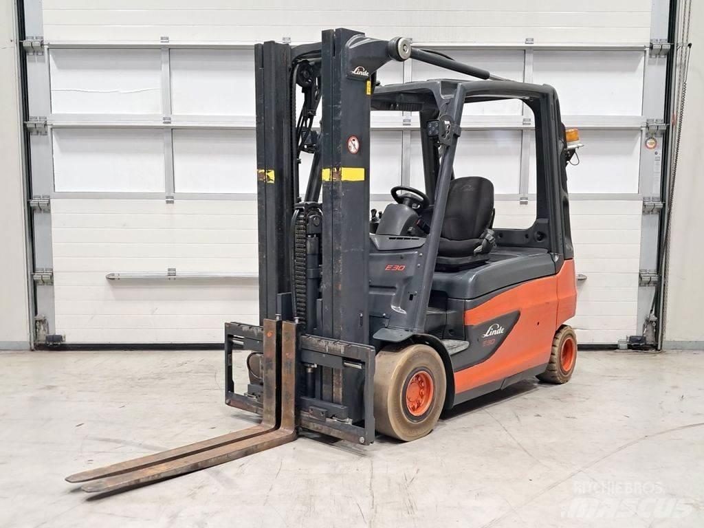 Linde E30L-01 Elektriske trucker