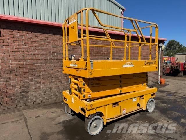 Haulotte Compact 12 Sakselifter