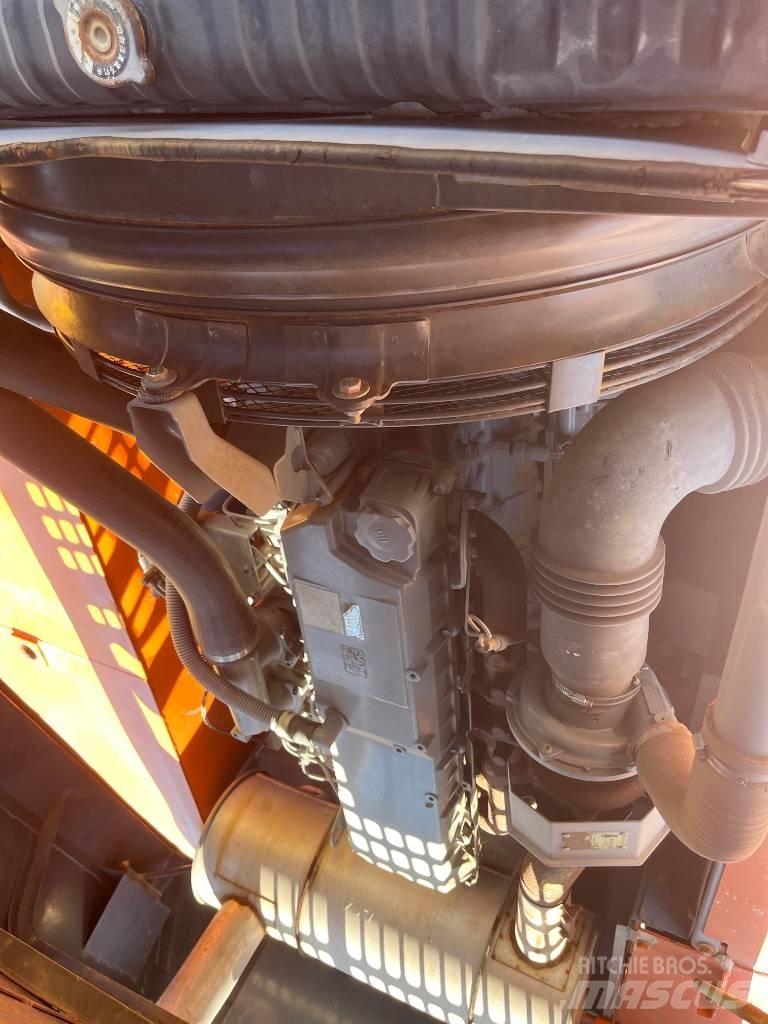 Hitachi ZX 350 Beltegraver
