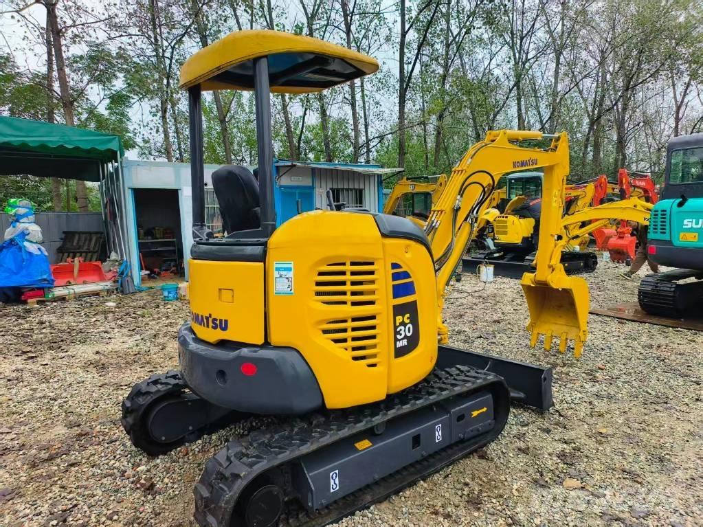Komatsu PC 30 Minigravere <7t