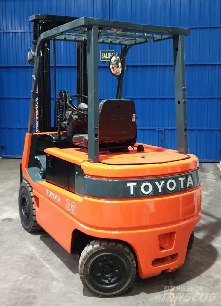 Toyota FBM 25 Elektriske trucker