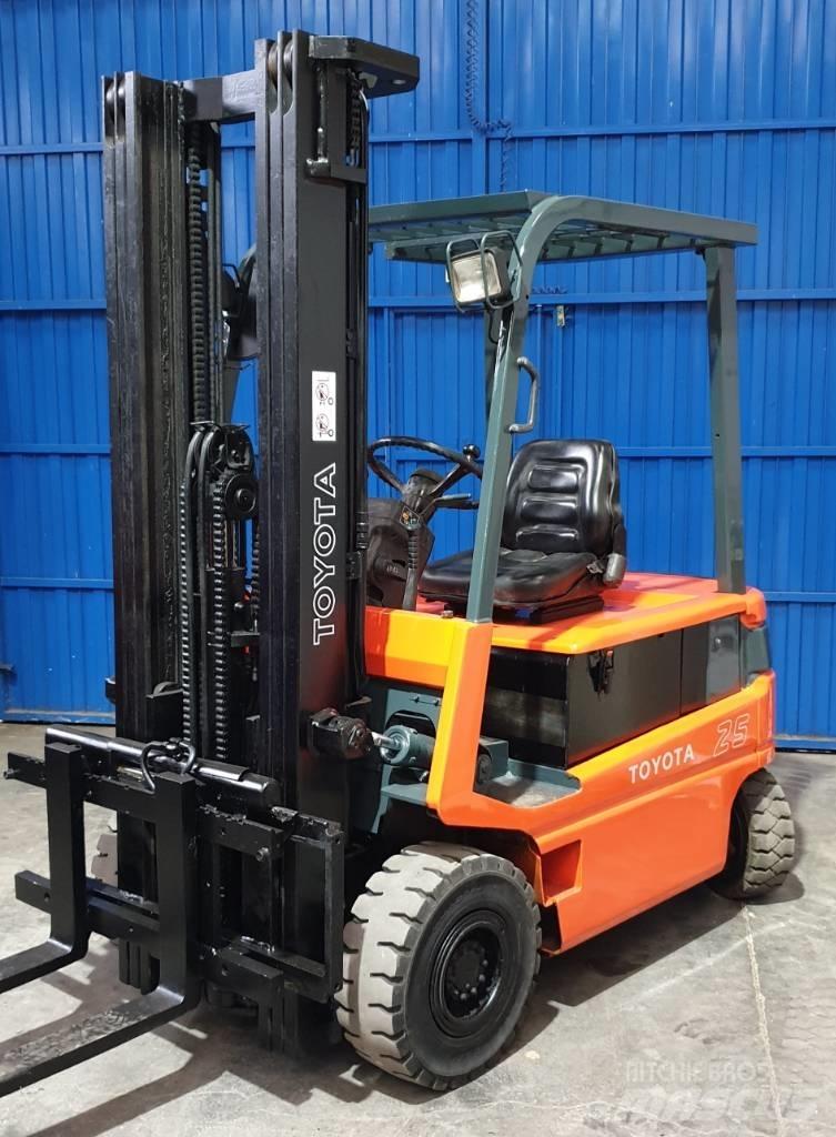 Toyota FBM 25 Elektriske trucker