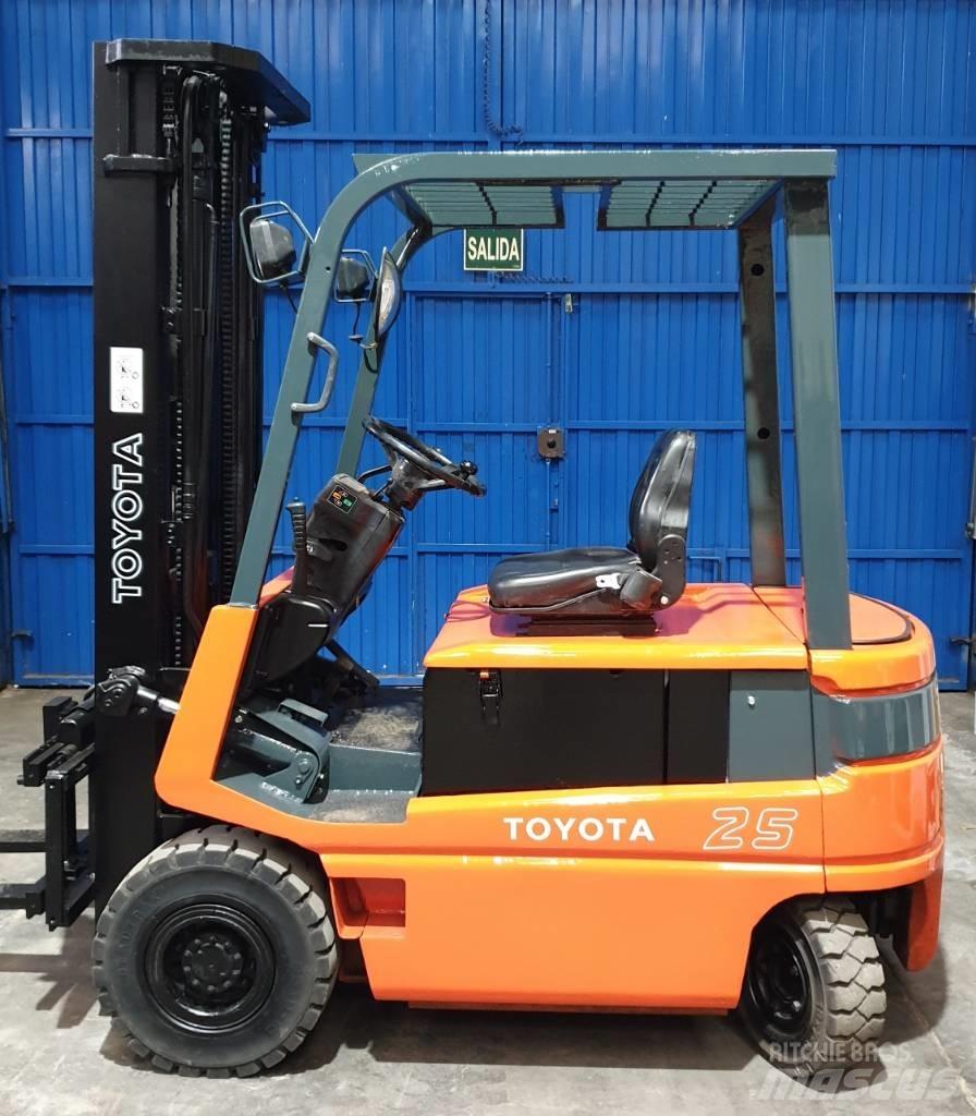 Toyota FBM 25 Elektriske trucker