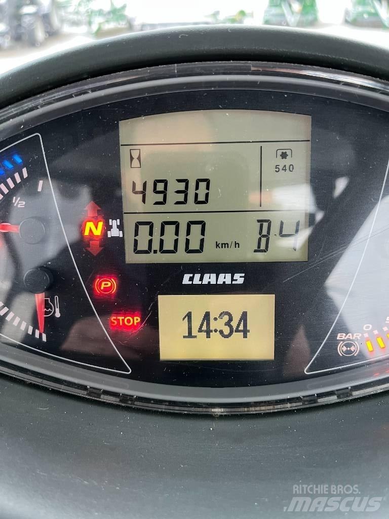 CLAAS Axion 850 Traktorer