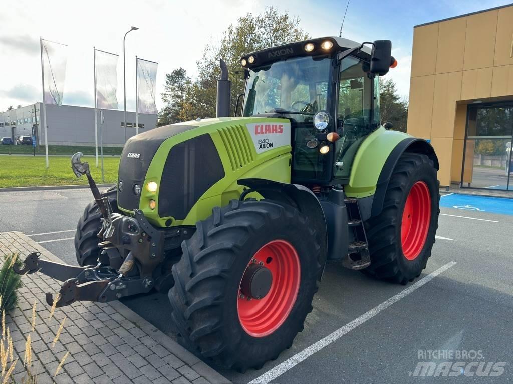 CLAAS Axion 840 Traktorer