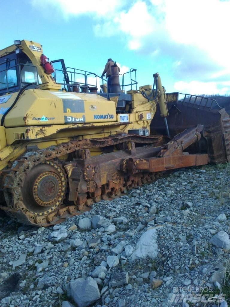 Komatsu D 575 A-3 Dozere Beltegående