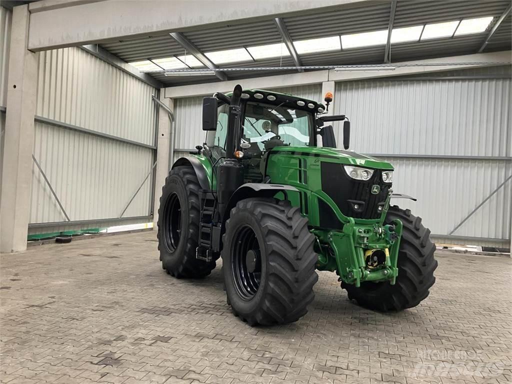 John Deere 6250R Traktorer