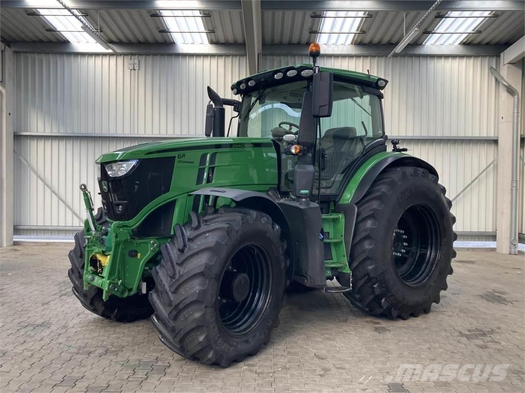 John Deere 6250R Traktorer