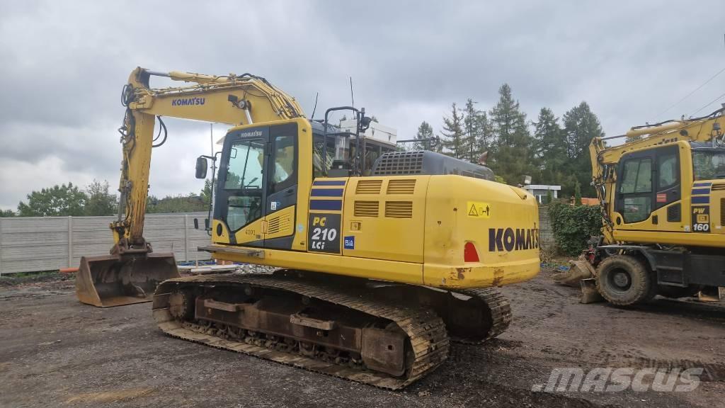 Komatsu PC210 LCi‑10 Beltegraver