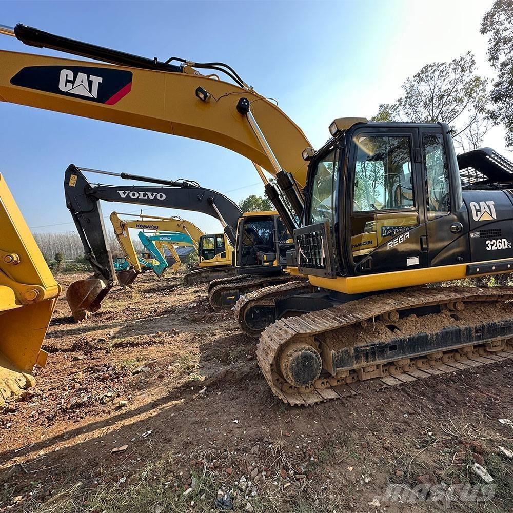 CAT 326D Beltegraver