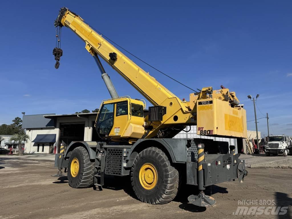 Grove RT 880 E Røff terreng kraner