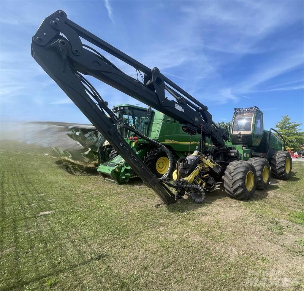 John Deere 1270 E Hogstmaskiner