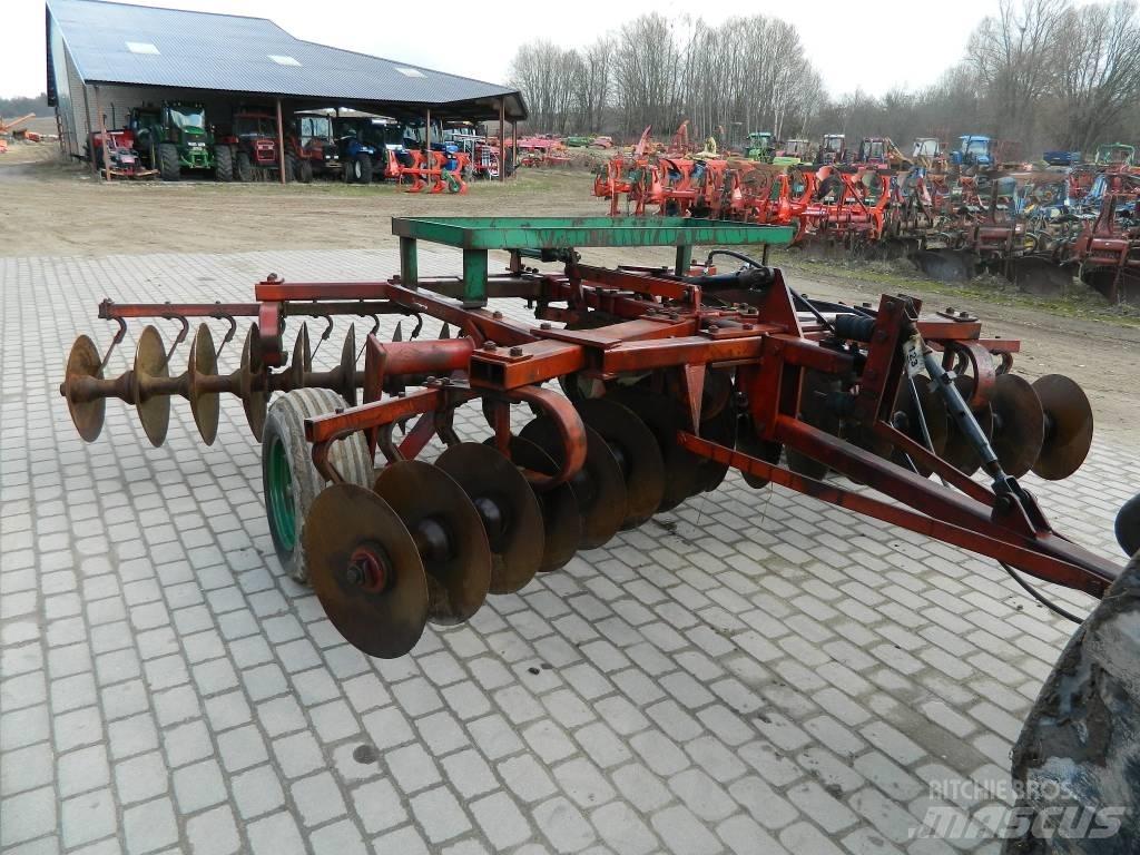 Kverneland 2*16 Skålharver