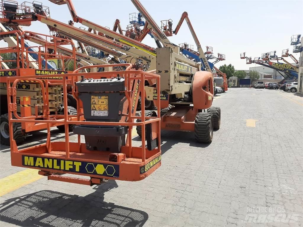 JLG 450AJ Leddede bomlifter