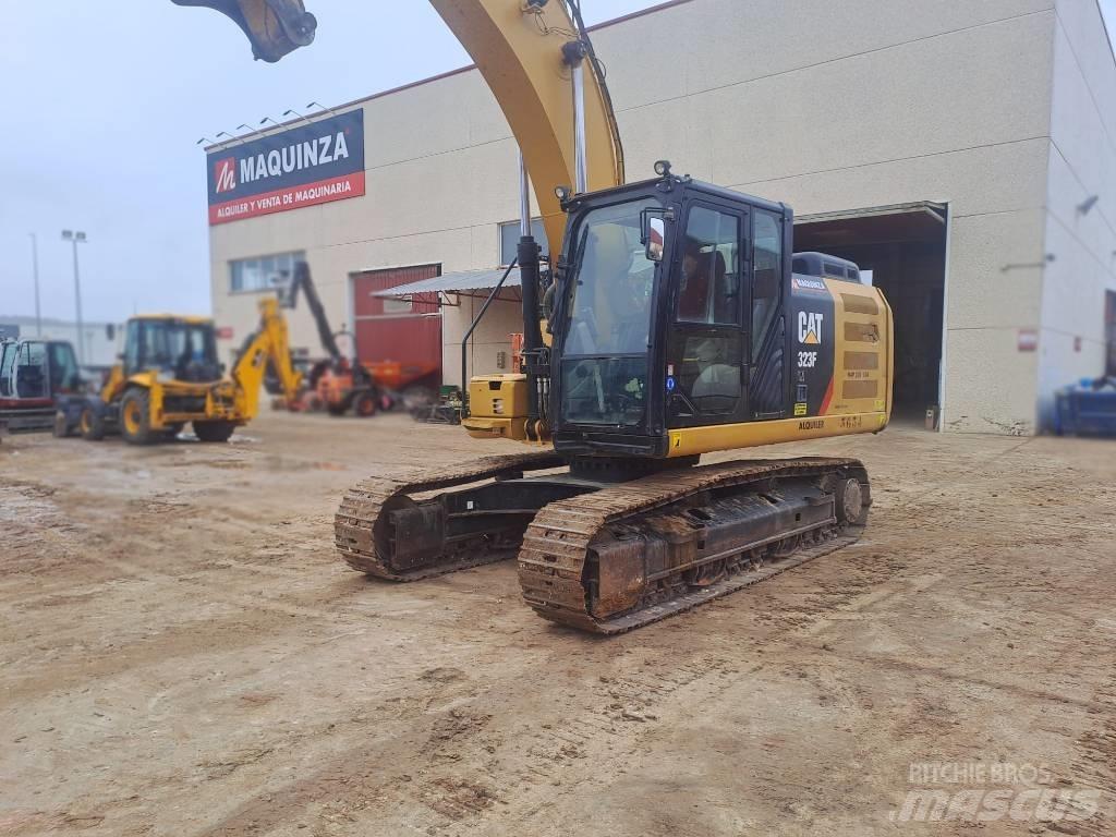 CAT 323FLN IHC Beltegraver