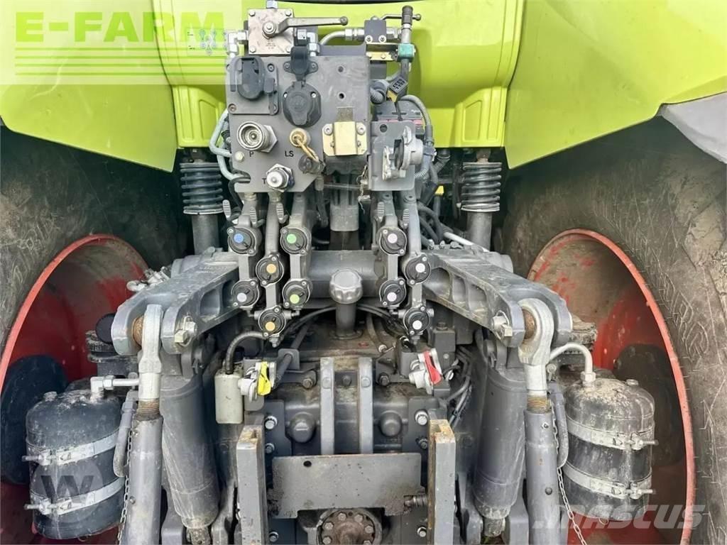 CLAAS axion 850 Traktorer