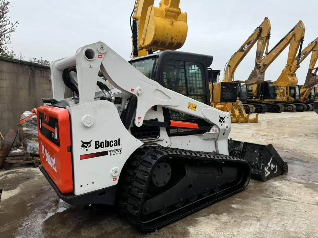 Bobcat T770 Beltelastere