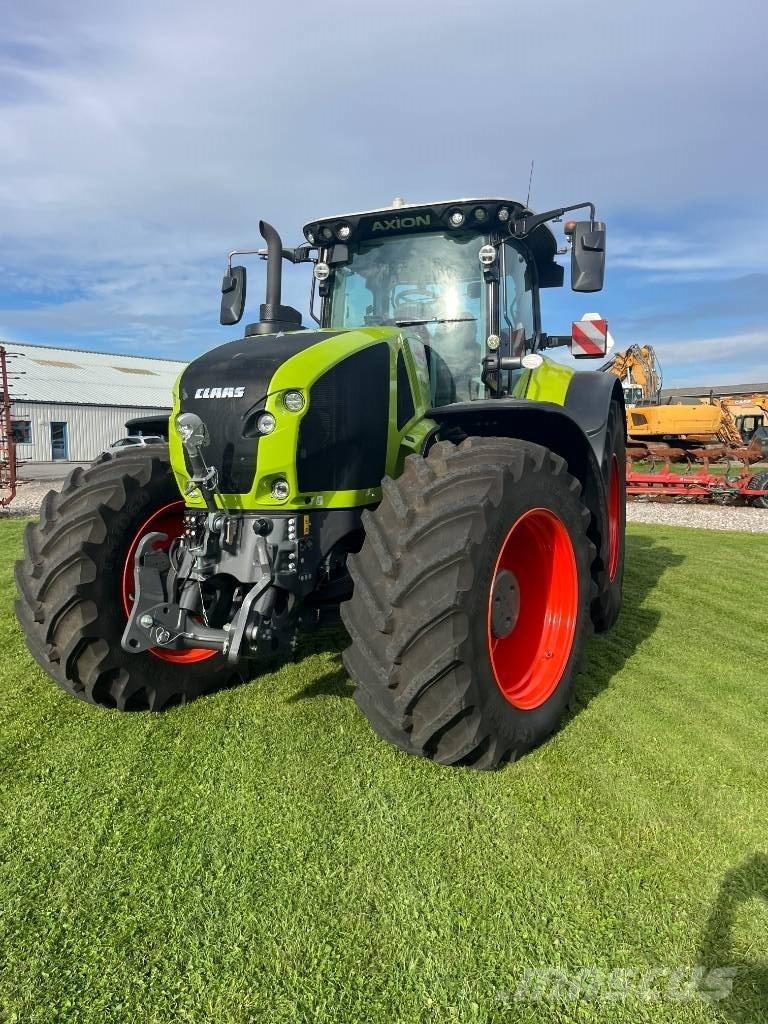 CLAAS Axion 960 Traktorer