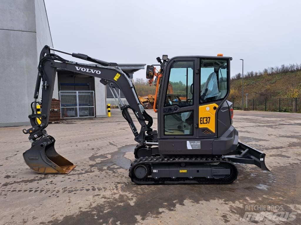 Volvo EC 37 F Minigravere <7t
