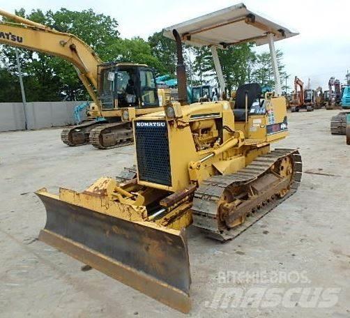 Komatsu D 20 A-6 Dozere Beltegående