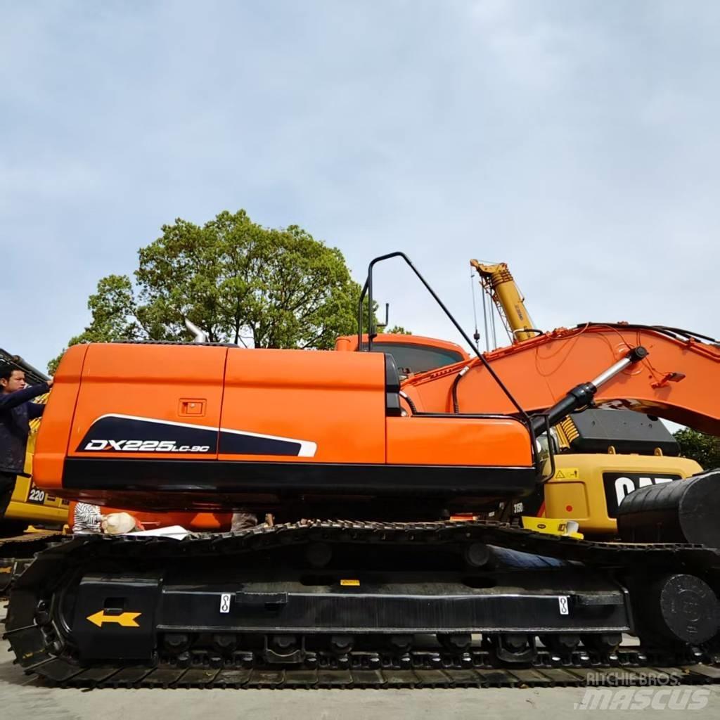 Doosan DX 225 Beltegraver