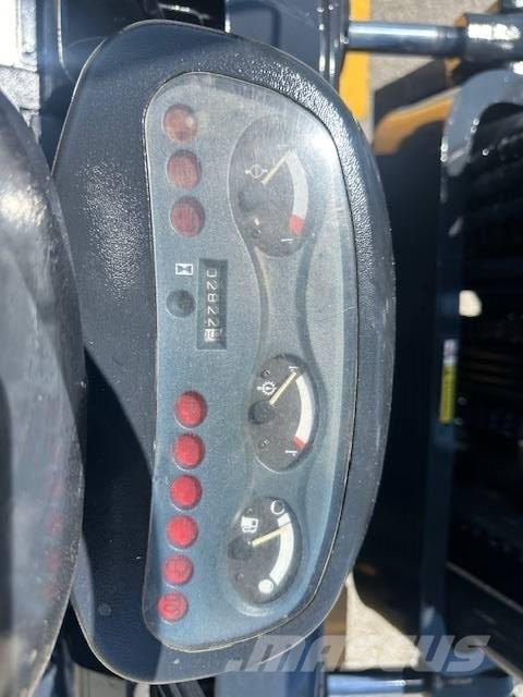Komatsu FD 40 ZT Gaffeltrucker - Annet