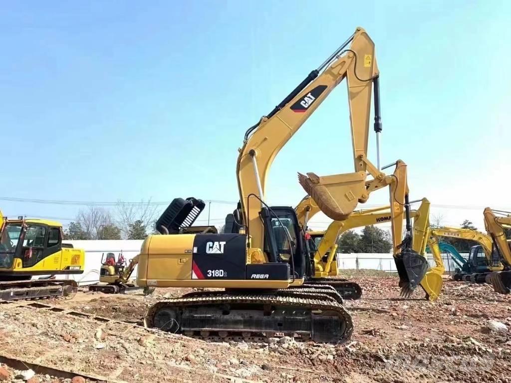 CAT 318d Beltegraver