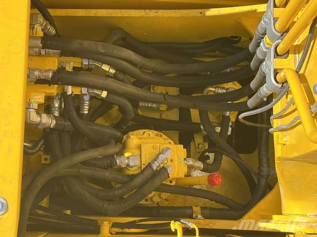 Komatsu PC 130 Beltegraver