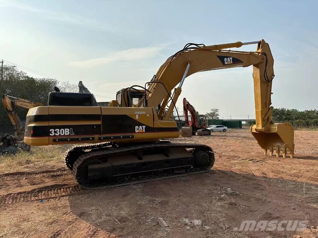 CAT 330 B Beltegraver