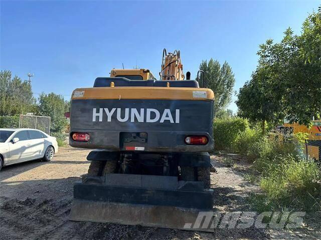 Hyundai 210W Beltegraver