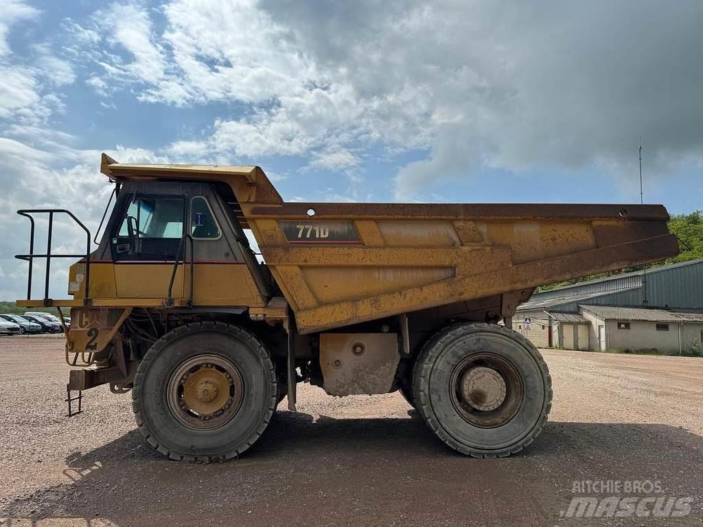 CAT 771D Mini dumpere