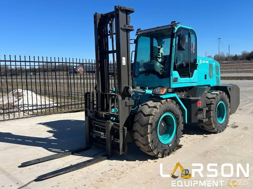 XIVI CPC40 Terrenggående gaffeltruck