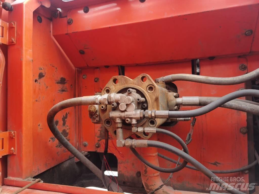 Doosan DX 300 LC Beltegraver